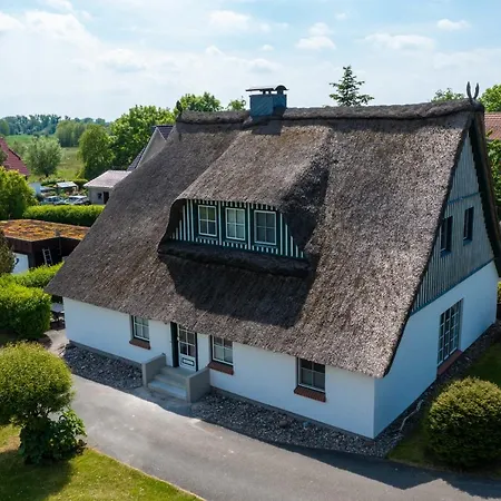 An Der Steilkueste 01 アパート *